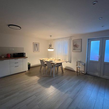 Lady Di Apartment Makarska Exterior foto